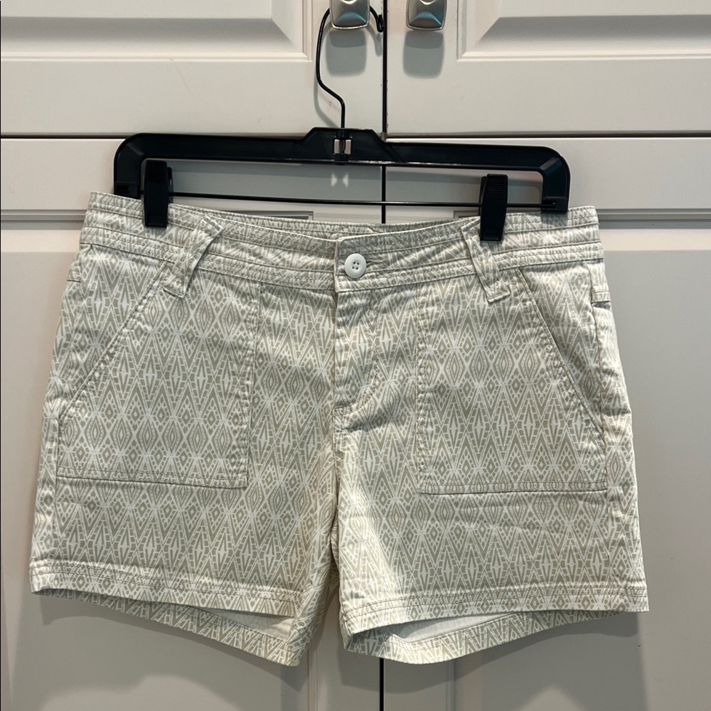 PrAna Women's Patterned Casual Shorts - White/Cream sz 8 🌼